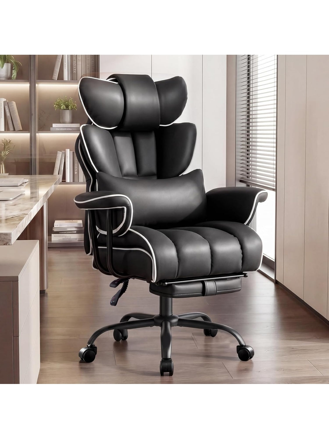 Ergonomischer PU Leder Chefsessel bis 200 kg mit Fussstutze und Lendenstutze